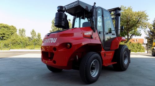 Novi terenski viličar Manitou M50-2 isporučen kupcu